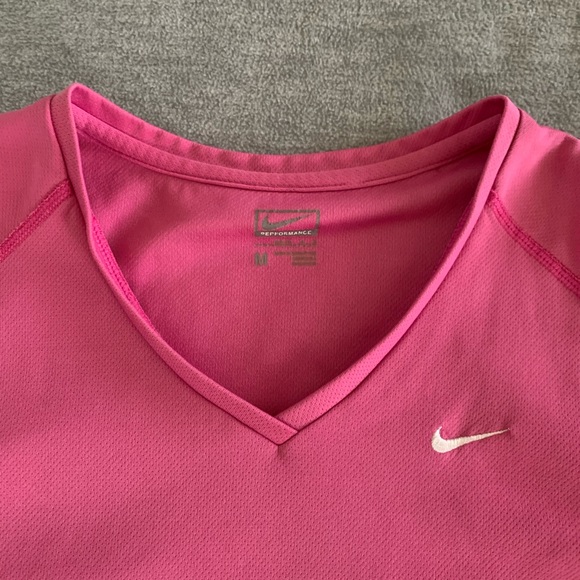 Nike Tank Top - Picture 3 of 3